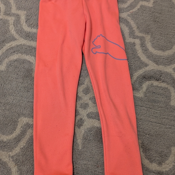 8/$20 Puma Kids Coral Leggings - Picture 1 of 6